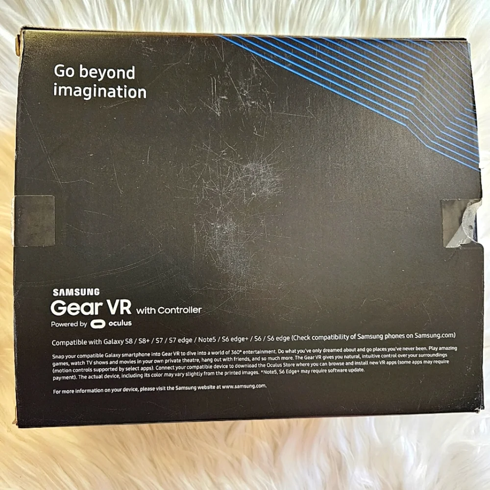 Samsung - Gear VR With Controller - Oculus 2017